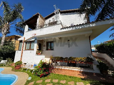 Casa Indipendente in vendita a Carini - foto 2