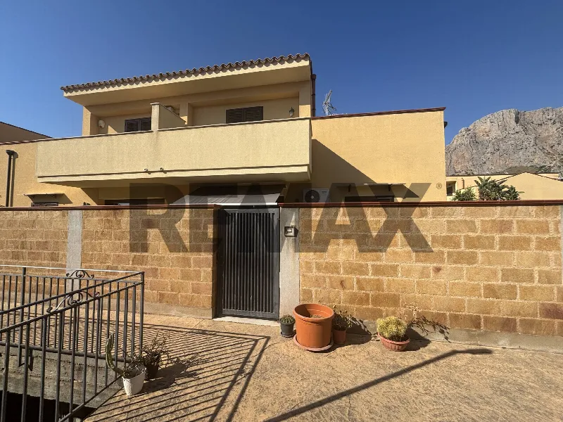Villa in vendita a Cinisi - foto 1