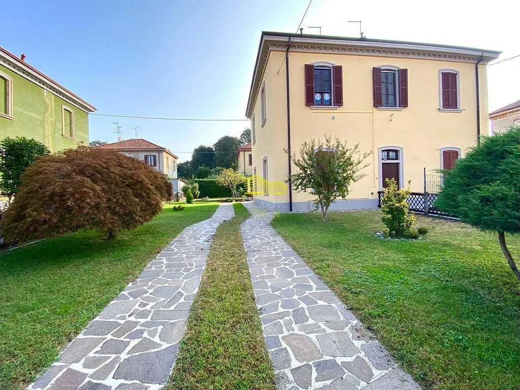 Casa Indipendente in vendita a Capriate San Gervasio - foto 2