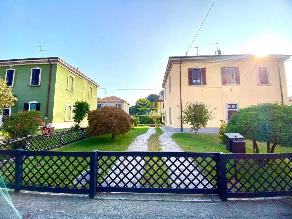 Casa Indipendente in vendita a Capriate San Gervasio - foto 3