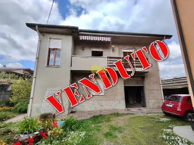 Villa in vendita a Agrate Brianza - foto 1
