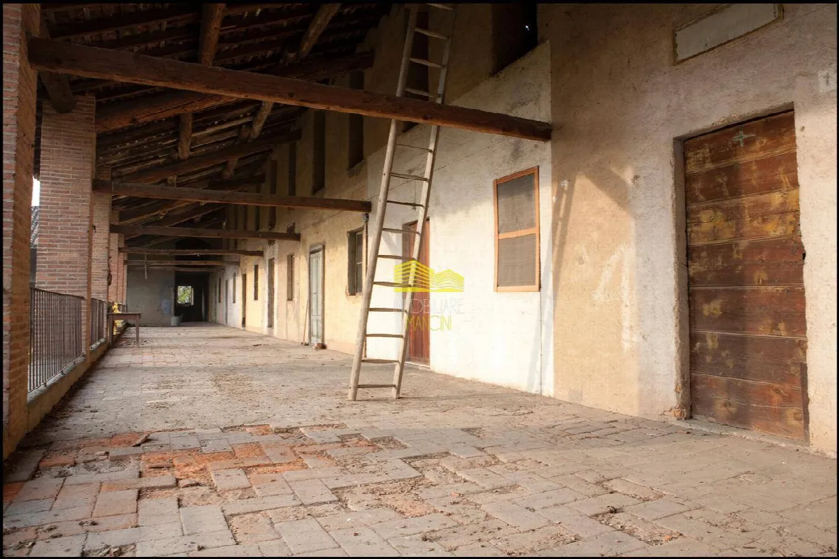 Rustico/Casale in vendita a Inzago - foto 4