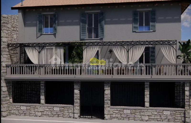 Casa Indipendente in vendita a Gargnano - foto 1