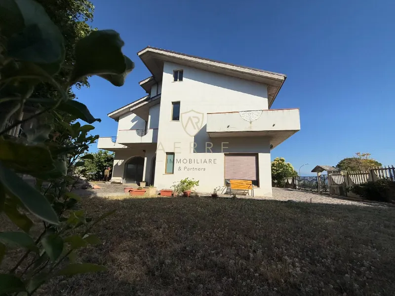 Villa in vendita a Civitaquana - foto 1