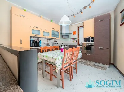 Casa Indipendente in vendita a Merone - foto 4