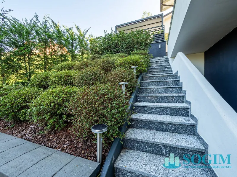 Villa in vendita a Montorfano - foto 1