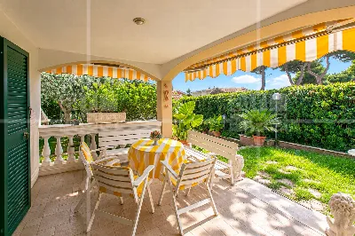 Villa in vendita a Ladispoli - foto 1