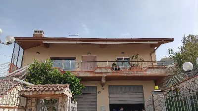 Villa in vendita a Contrada - foto 5