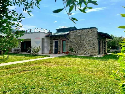 Villa in vendita a Montignoso - foto 2