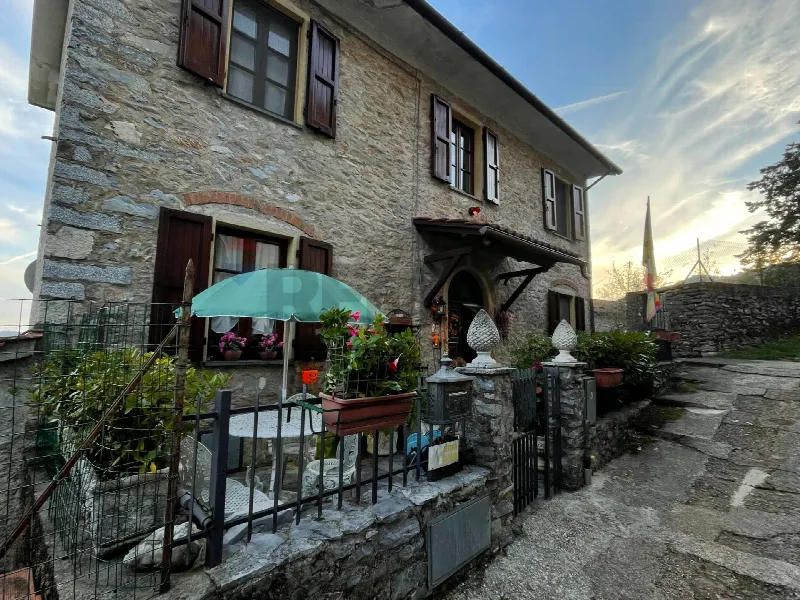 Rustico/Casale in vendita a Seravezza - foto 1