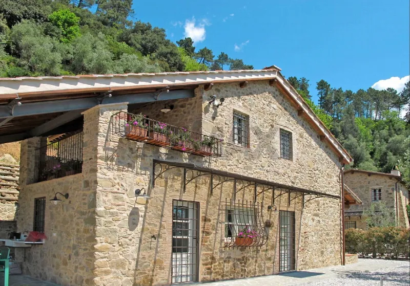 Villa in vendita a Pescaglia - foto 1