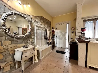 Casa Indipendente in vendita a Viareggio - foto 3