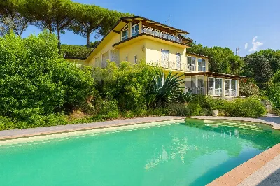 Villa in vendita a Massarosa - foto 1