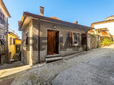 Casa Indipendente a Fosdinovo
