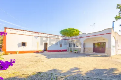 Villa in vendita a Martina Franca - foto 1