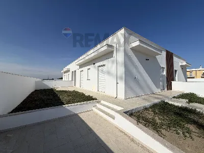 Villa in vendita a Margherita di Savoia - foto 1