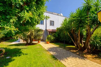 Casa Indipendente in vendita a Bari, Japig... - foto 1