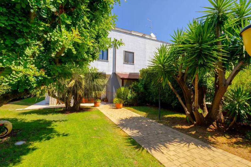 Casa Indipendente in vendita a Bari, Japigia, San Giorgio, Torre A Mare - foto 1