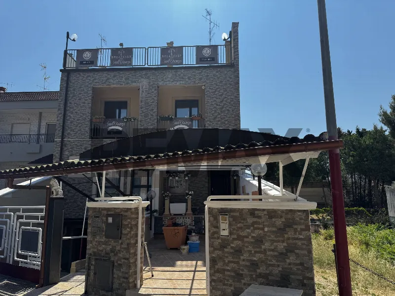 Villa in vendita a Turi - foto 1