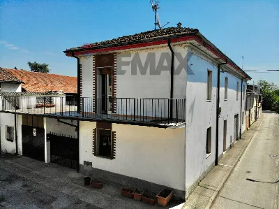 Casa Indipendente a Crotta d'Adda