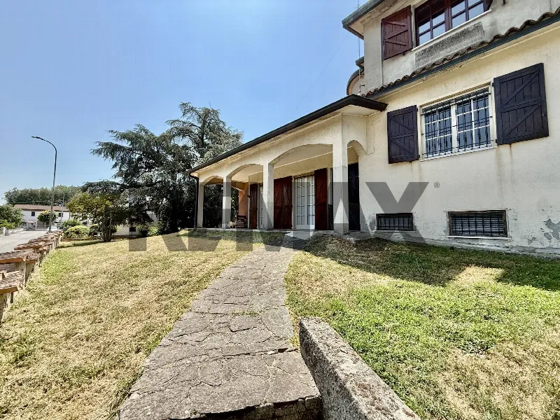 Casa Indipendente in vendita a Crotta d'Adda - foto 1
