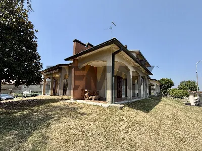 Casa Indipendente in vendita a Crotta d'Ad... - foto 3