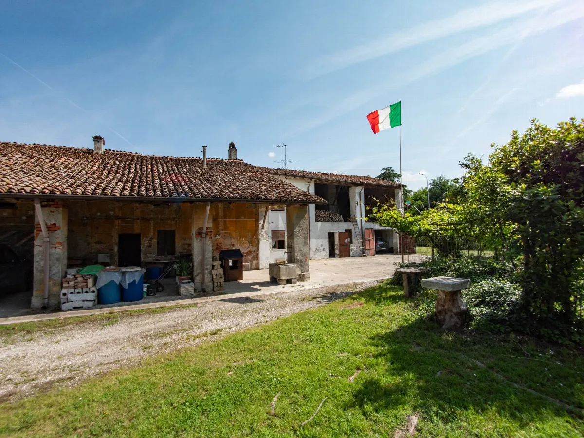 Rustico/Casale in vendita a Corte de' Frati - foto 3