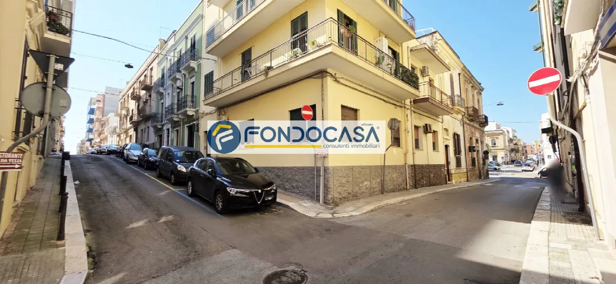 Casa Indipendente in vendita a Brindisi, Centro Storico, Cappuccini, Commenda - foto 2
