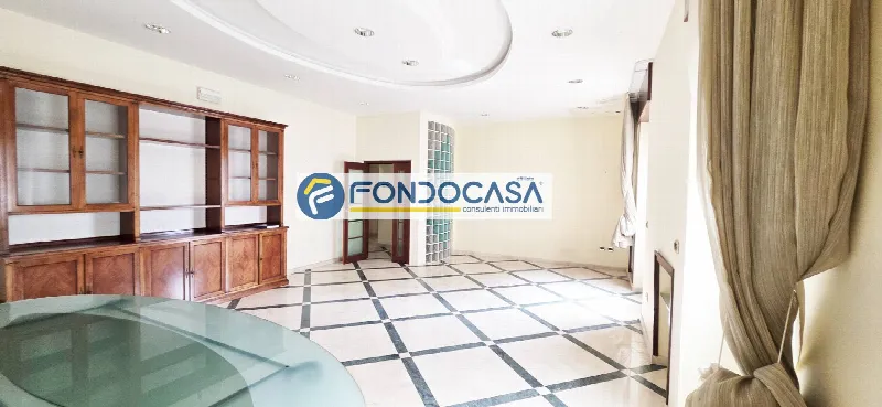 Ufficio in vendita a Brindisi, Centro storico, cappuccini, commenda - foto 8