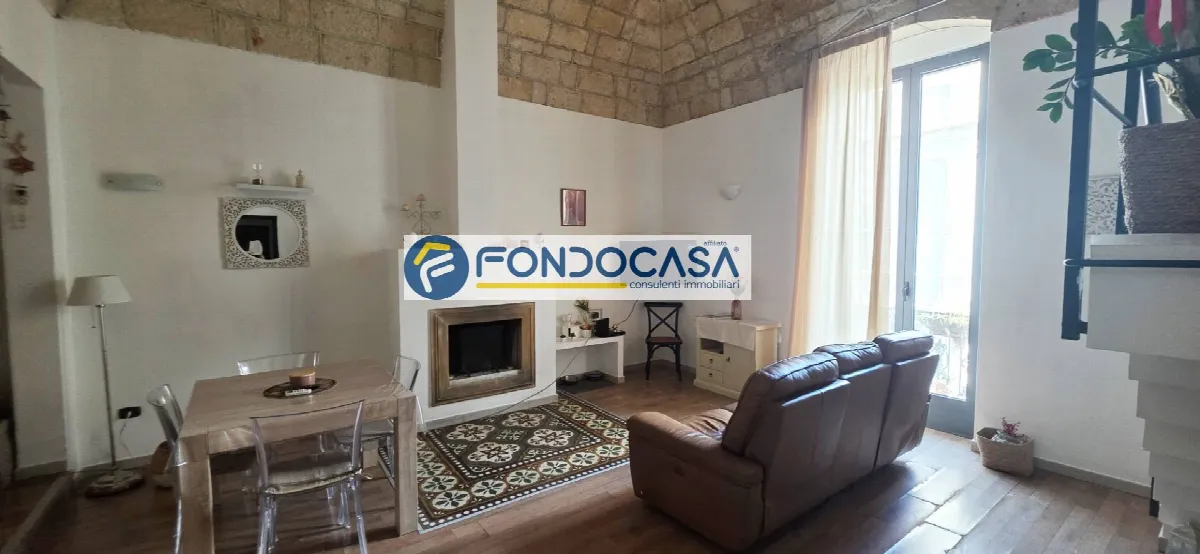 Casa Indipendente in vendita a Brindisi, Centro Storico, Cappuccini, Commenda - foto 2