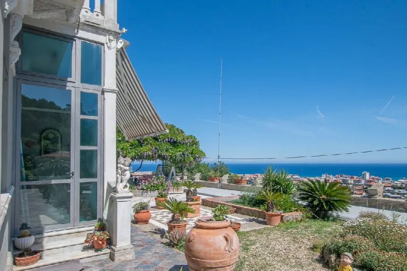 Villa in vendita a Savona, Oltreletimbro, Santa Rita - foto 1