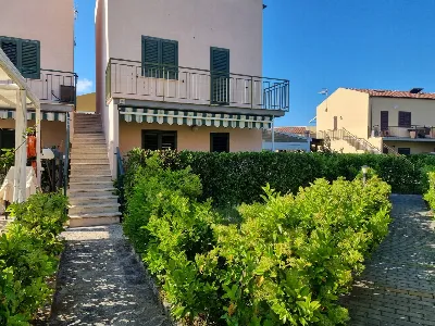 Villa in vendita a Campofelice di Roccella - foto 4