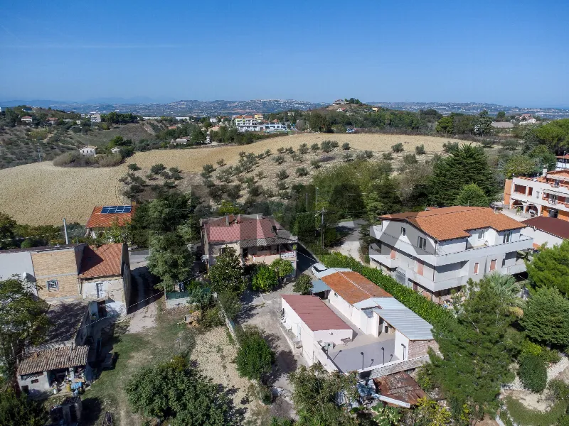 Casa Indipendente in vendita a Spoltore - foto 1