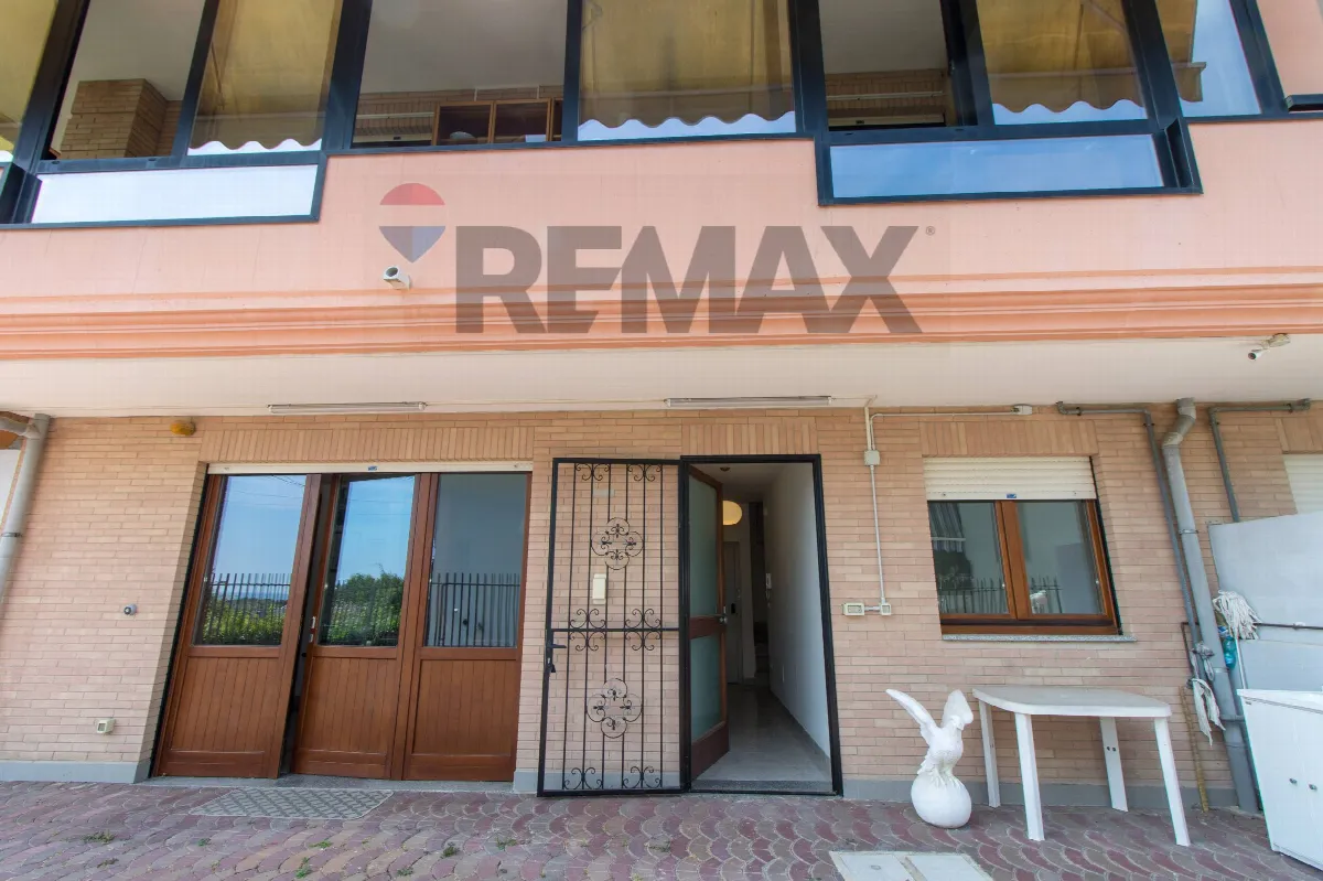 Casa Indipendente in vendita a Pescara, Colli, Ospedale - foto 3
