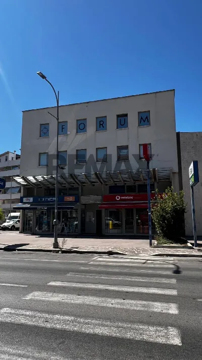 Ufficio in vendita a Montesilvano - foto 1