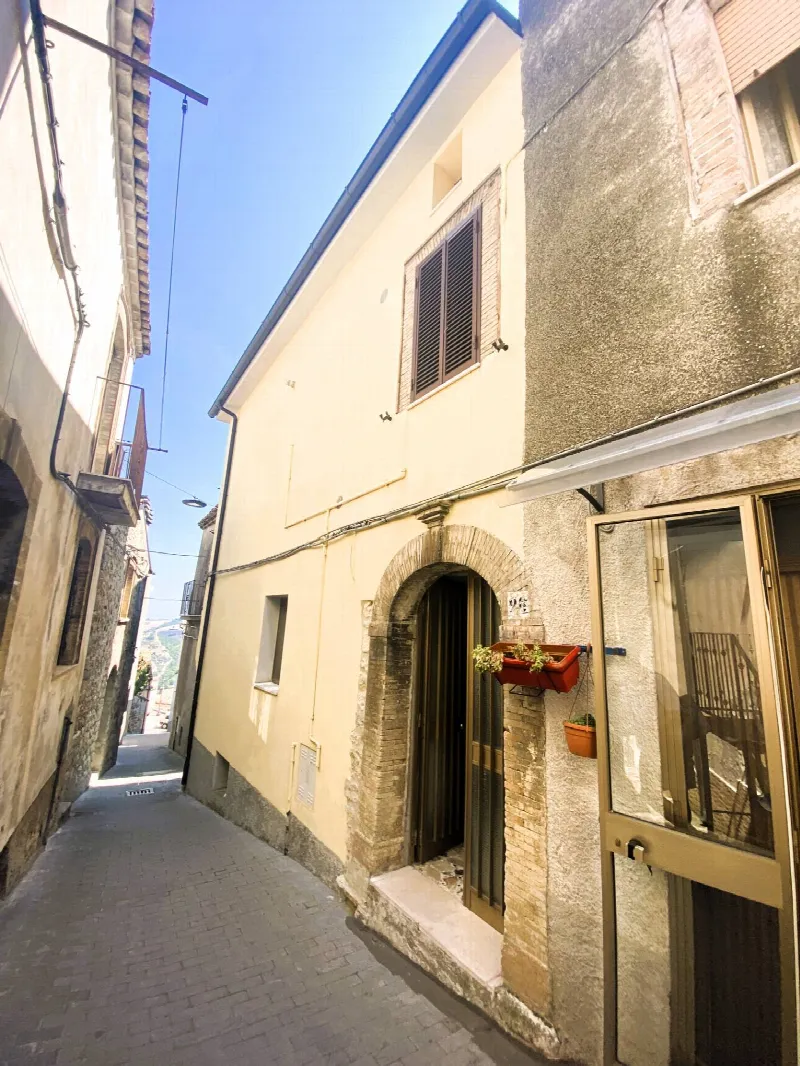 Casa Indipendente in vendita a San Buono - foto 1