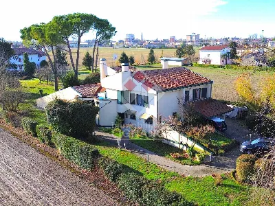 Villa in vendita a Latisana - foto 1