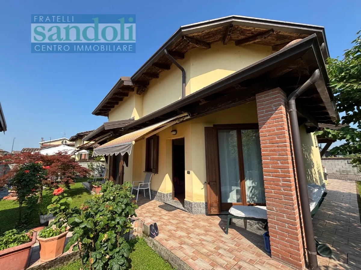 Villa in vendita a Casalvolone - foto 2