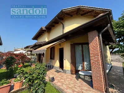 Villa in vendita a Casalvolone - foto 2