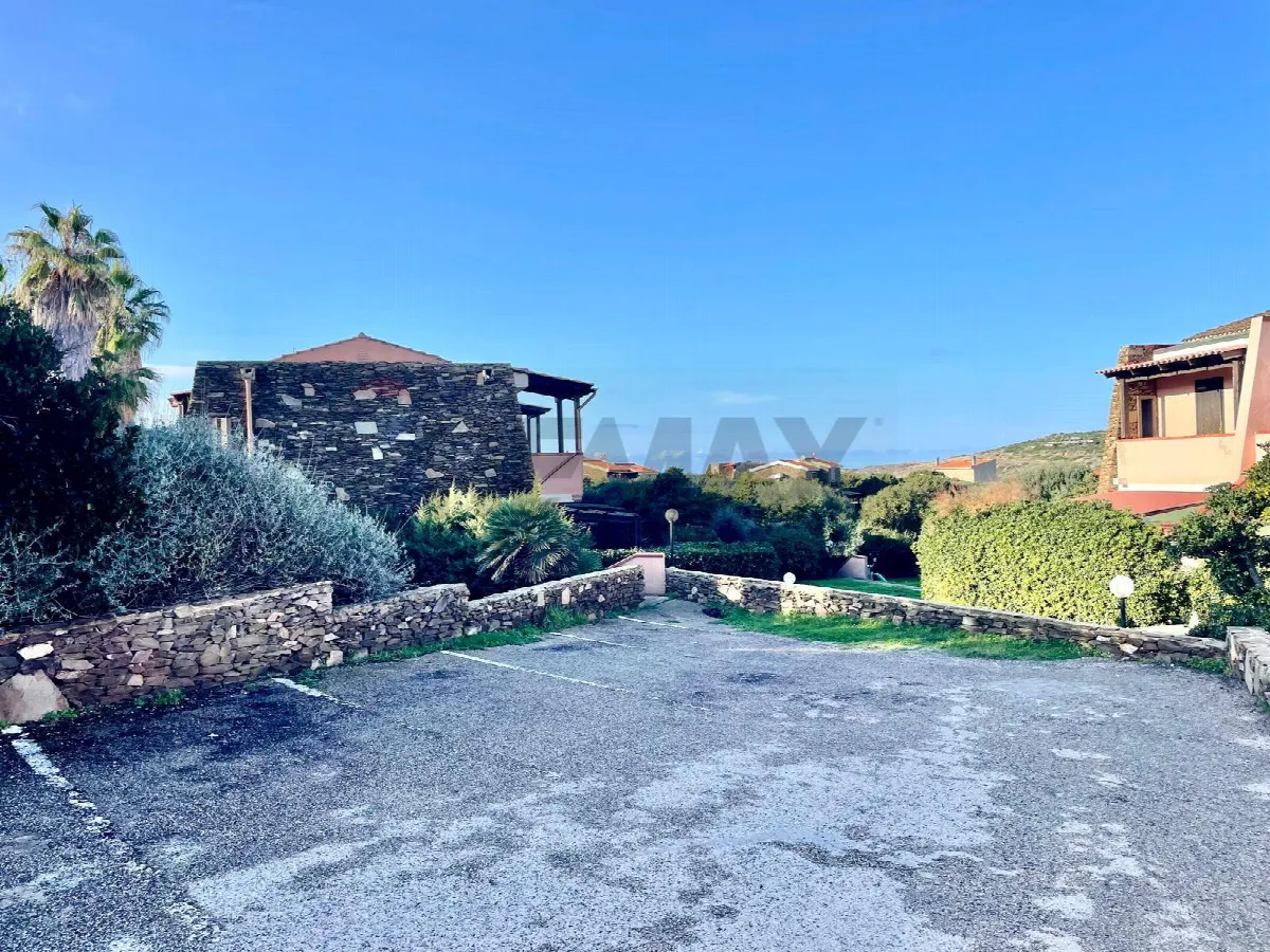Palazzo/Stabile in vendita a Stintino - foto 4