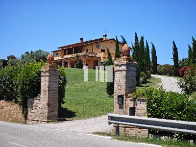 Villa in vendita a Notaresco - foto 1