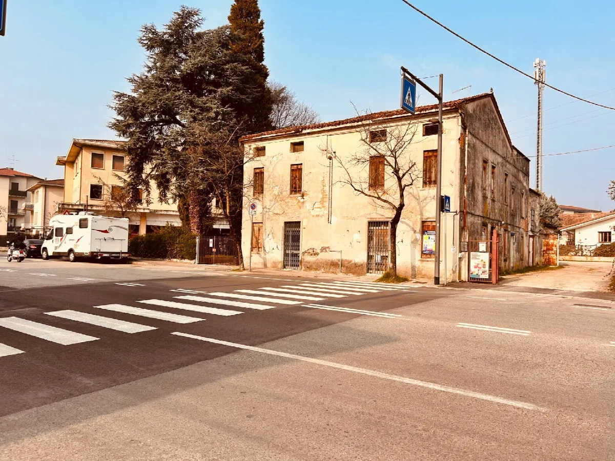 Casa Indipendente in vendita a Vicenza, Santa Bertilla, San Felice, Cattane, Villaggio Del Sole, Maddalene - foto 4