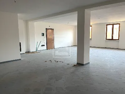 Ufficio in vendita a Toscolano-Maderno - foto 2