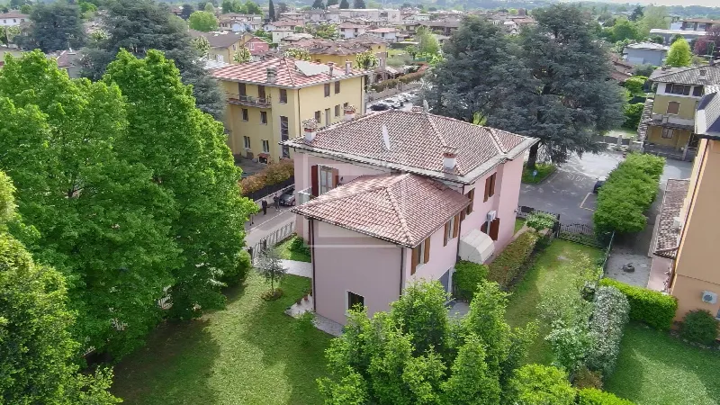 Villa in vendita a Prevalle - foto 1