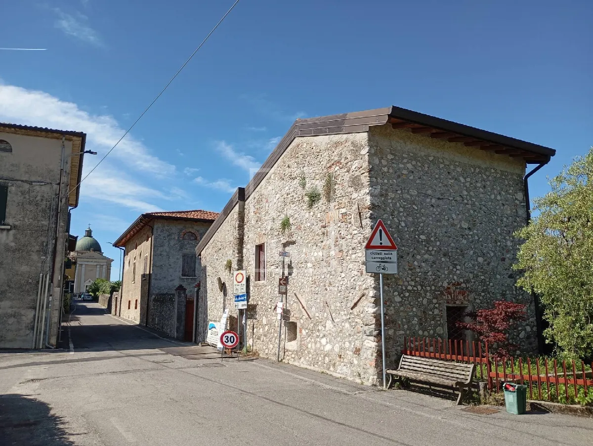 Rustico/Casale in vendita a Puegnago sul Garda - foto 3