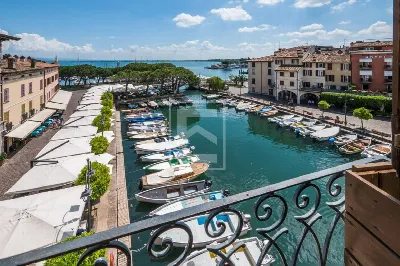 Rustico/Casale in vendita a Desenzano del ... - foto 2