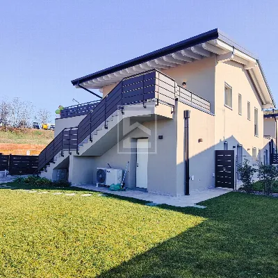 Casa Indipendente in vendita a Desenzano d... - foto 1