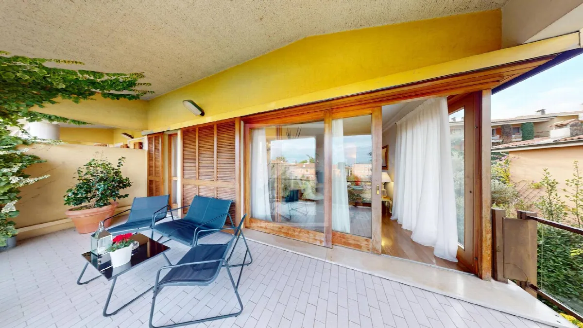Casa Indipendente in vendita a Desenzano del Garda - foto 3
