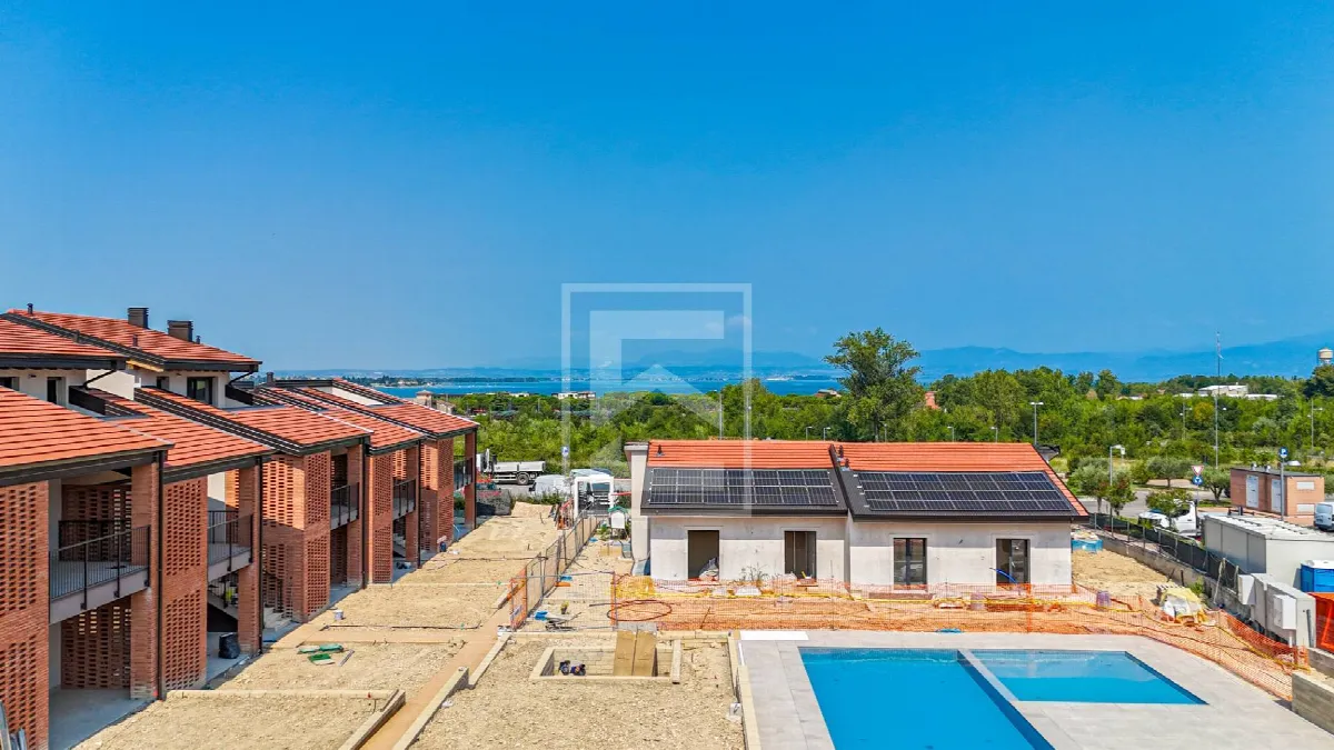 Casa Indipendente in vendita a Castelnuovo del Garda - foto 4