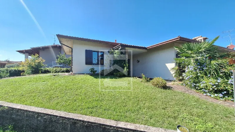 Villa in vendita a Puegnago sul Garda - foto 1